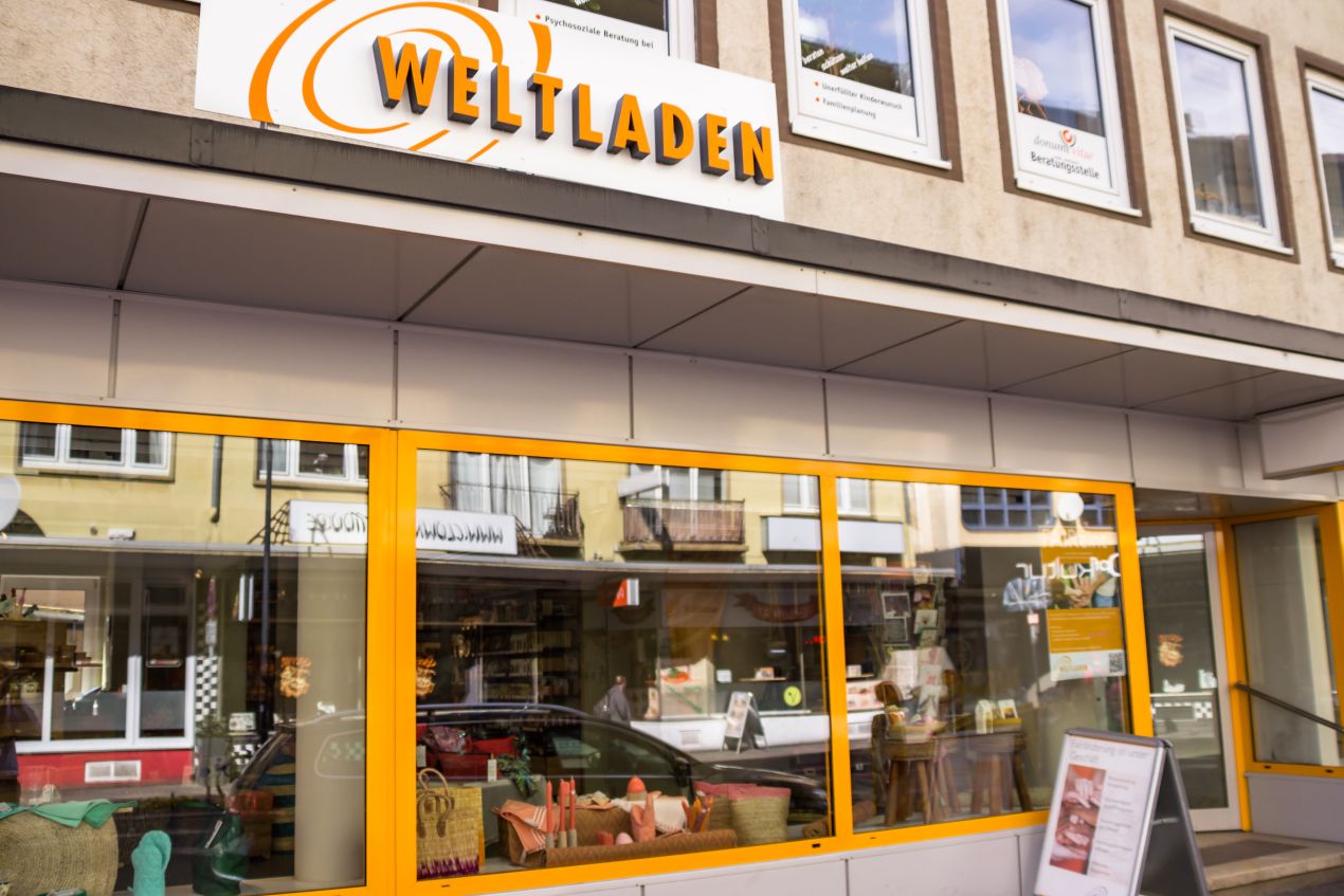 Fenster Weltladen Außenansicht